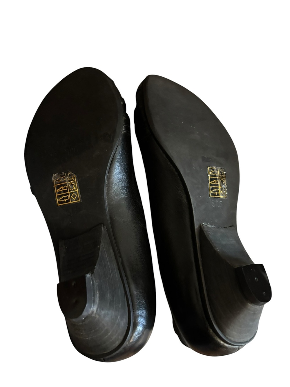 Miz Mooz Black Leather Pointed Toe Flats Strappy Buckle Detail - Picture 2 of 7